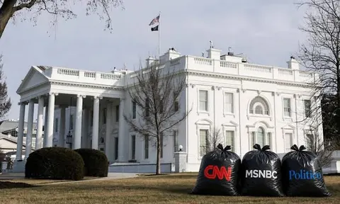 Трамп опублікував ШІ-зображення з логотипами медіа, які втратили доступ до Білог