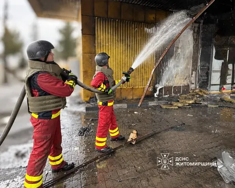 Атаки на Житомирщині: двоє загиблих, пошкоджено АЗС, підприємство та магазин