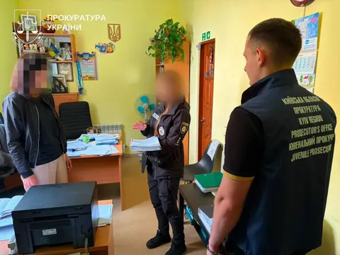 На Київщині посадовиць служб у справах дітей підозрюють у недбалості через загиб