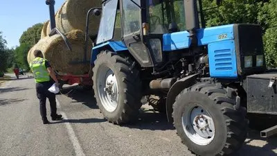 На Київщині п'яний тракторист збив на смерть 6-річну дівчинку на велосипеді