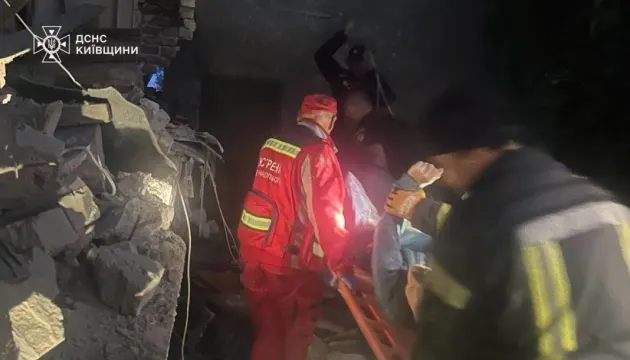 Нічна атака на Київщину: п'ятеро постраждалих, серед них дитина