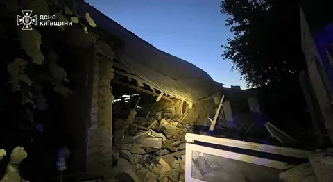 Вночі на Київщині постраждали п’ятеро людей: серед них дитина
