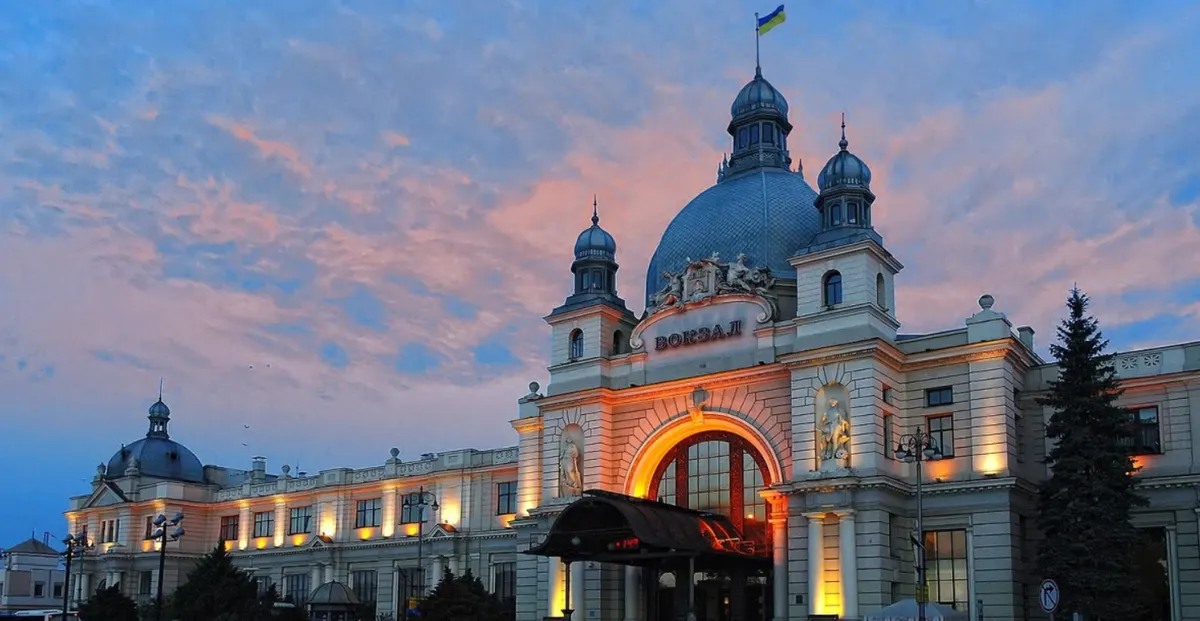 На львівському вокзалі облаштують великий фудкорт від «Львівських круасанів»