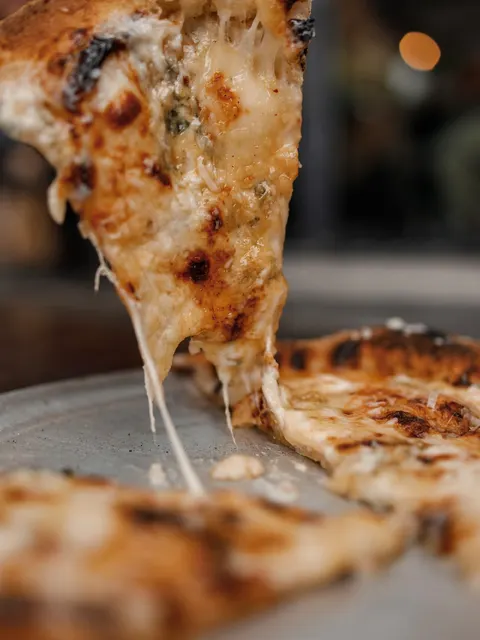У Києві відбудеться фестиваль піци та вина Slice & Wine