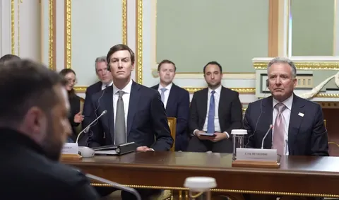У Києві стартував перший раунд переговорів зі спецпосланцями Трампа