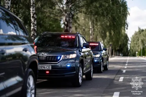 «Фантомні патрулі» повернулись на дороги Києва: за перший день — понад 800 штраф