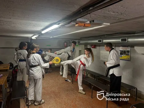 Ветеран з Дніпра після ампутації повернувся до тренерської роботи з тхеквондо