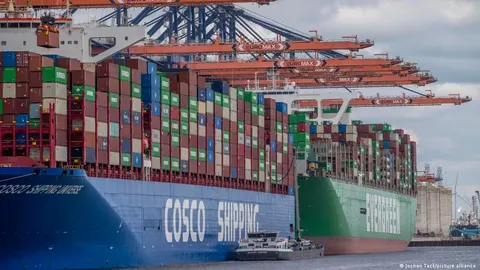 США звинувачують судна Cosco у шпигунстві: що це означає для портів