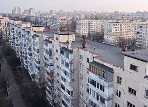 Скільки мінімальних зарплат треба на 1 м² житла: дані по містах