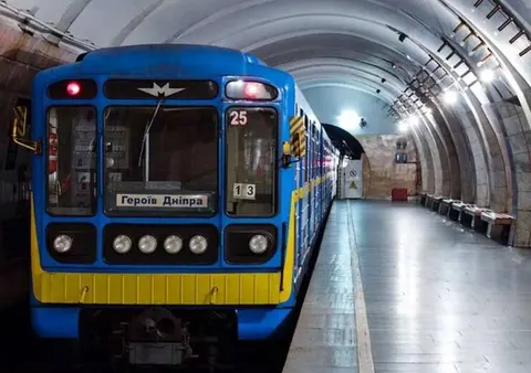 Метро Києва генерує 97% збитків міського транспорту