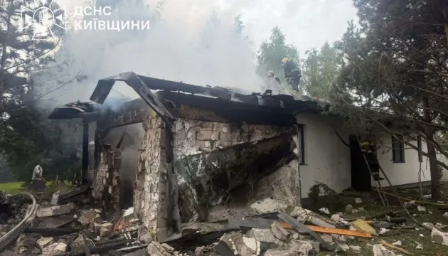 На Київщині через атаку безпілотників постраждали двоє людей