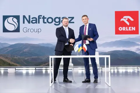 Нафтогаз і ORLEN домовилися про постачання газу та пального в Україну