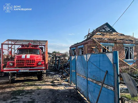 Нічна атака на Леб'яже: двоє загиблих, п'ять будинків знищено