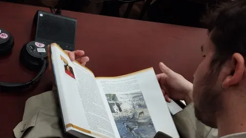 Львівщина виділить 2 млн грн на закупівлю книжок для бібліотек після атаки РФ