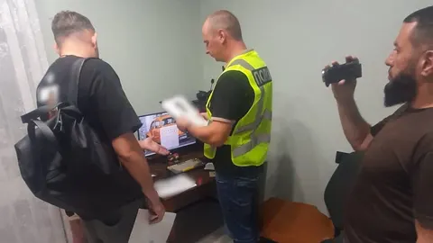 На Київщині викрили канал торгівлі людьми: жінок вербували через Telegram