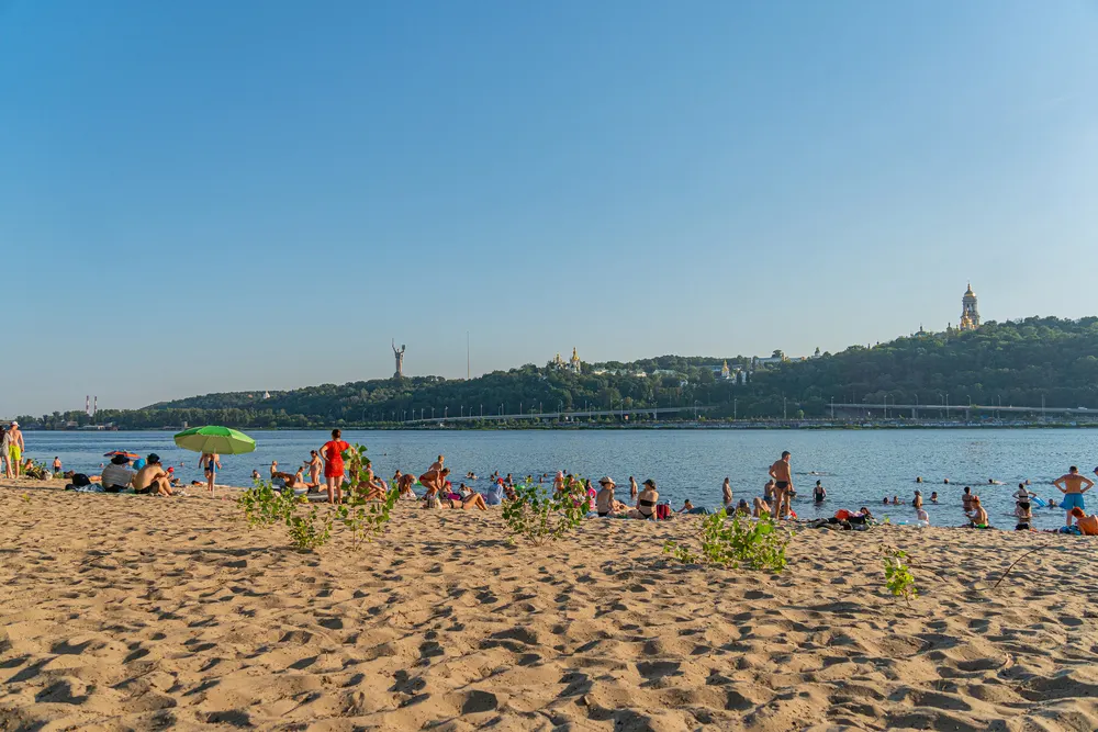 Вода на київських пляжах відповідає нормам — результати перевірки