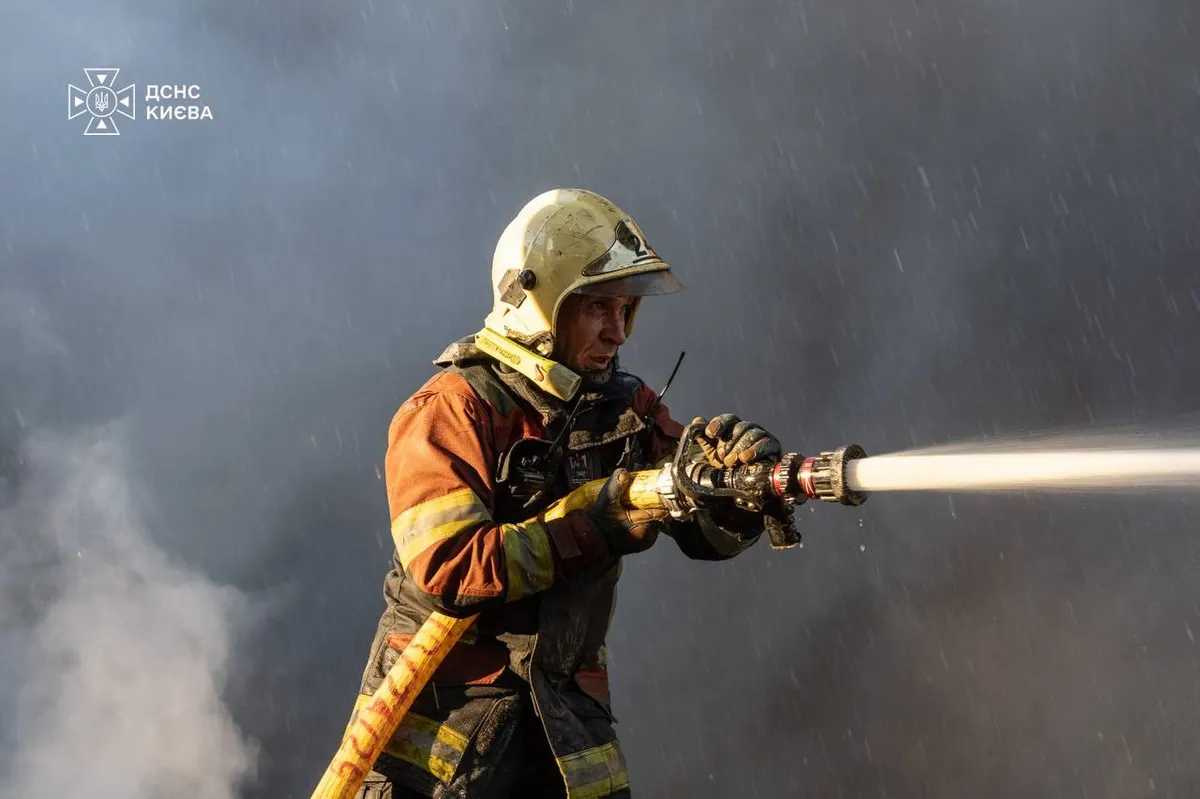 Атаки РФ: 15 загиблих, пошкоджені ТЕС, лікарні та ринок під Одесою
