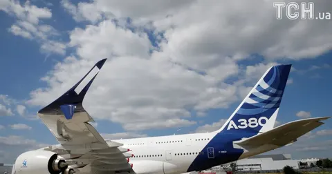 У Мюнхені Airbus A380 приземлився до початку смуги: що відомо