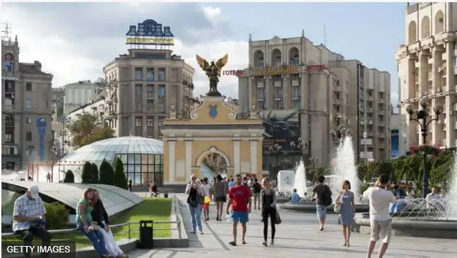 Нові правила безпеки в Києві: транспорт, мости та комендантська година