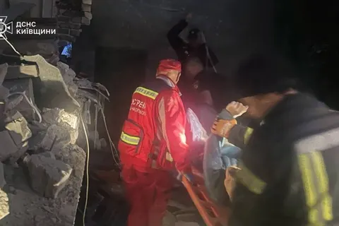 У Броварському районі через нічну атаку постраждали п'ятеро людей, серед них дит