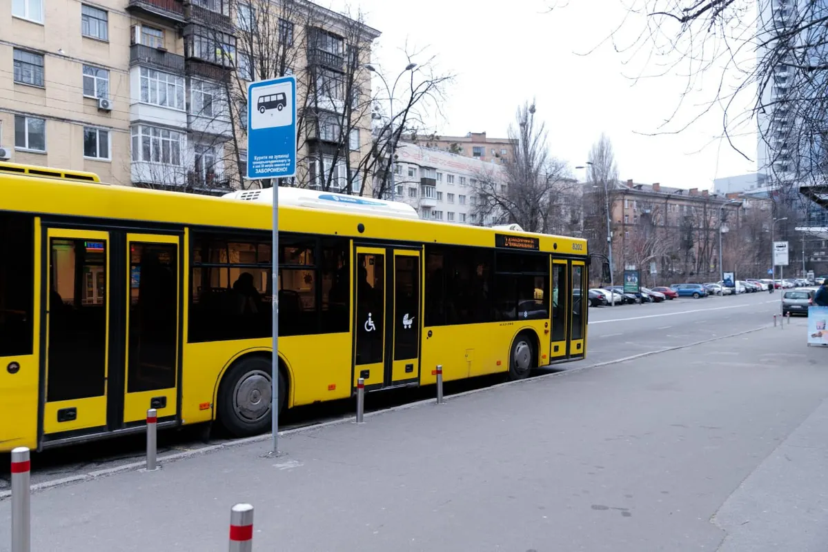 Пасажиропотік у столичному транспорті впав на 10% після зміни тарифів