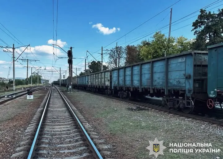 На Бучанщині під вантажним потягом загинув 18-річний велосипедист