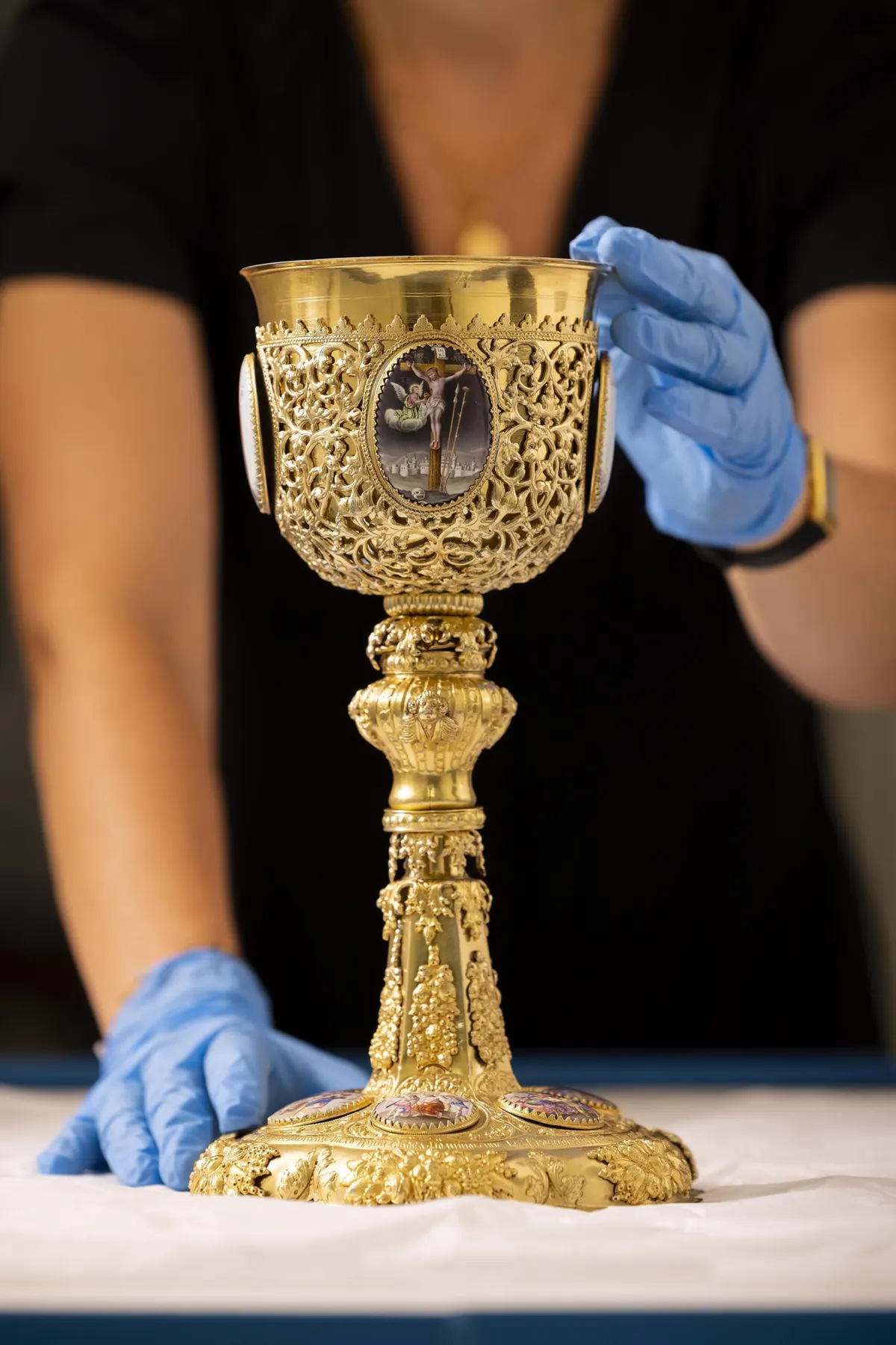 Сім пам’яток Лаври покажуть у лондонському музеї V&A
