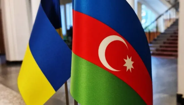 Київщина отримала 36 тонн енергообладнання від Азербайджану