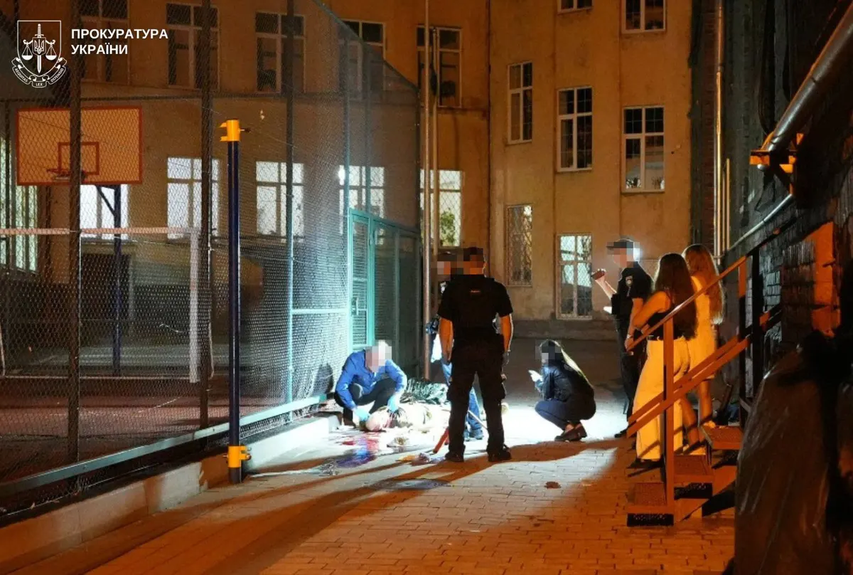 У Львові 25-річний чоловік смертельно поранив ножем військового ТЦК