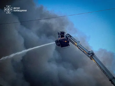 Удар РФ по Київщині: загиблий та поранені у Броварському і Бучанському районах