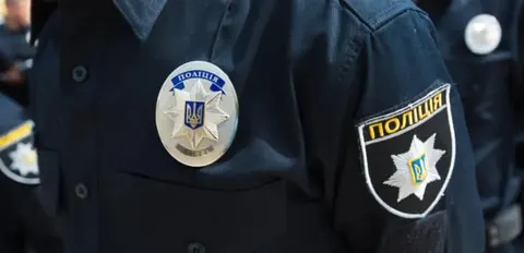 У Путрівці поліція перевіряє інцидент з танцями під російську музику на Алеї Слави