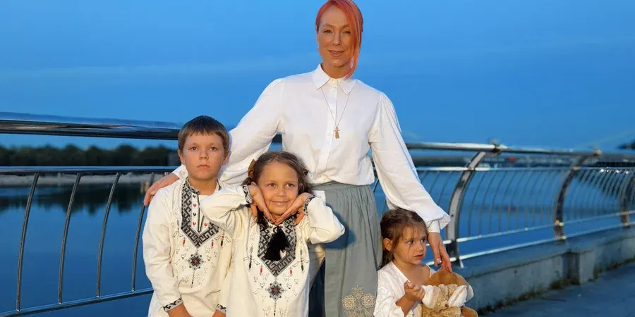 Світлана Тарабарова з родиною виїхала з Дмитрівки через обстріли