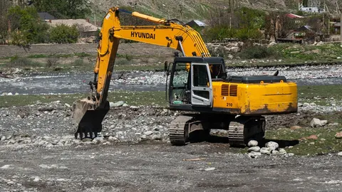 На Київщині трьох людей підозрюють у незаконному видобутку сапропелю