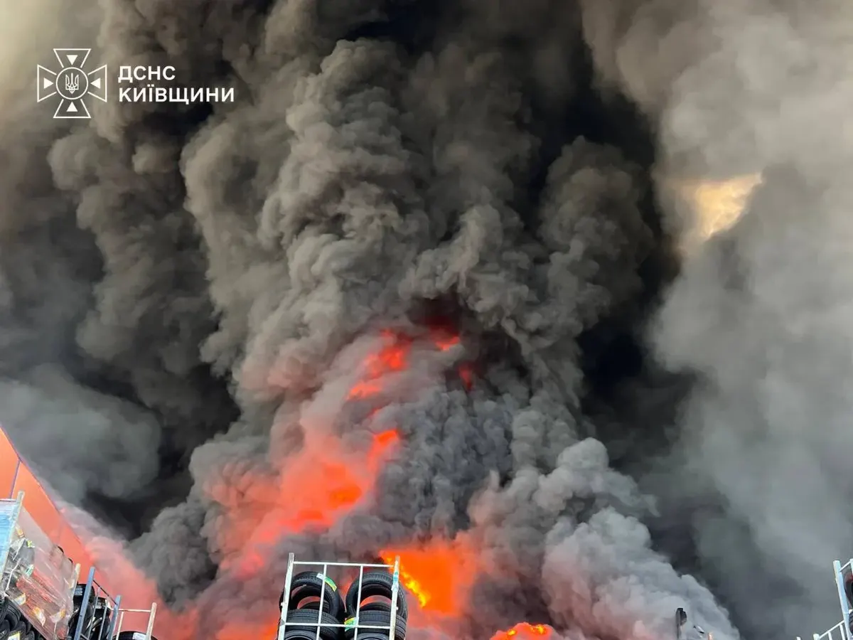 Якість повітря погіршилась у п'яти містах Київщини після атак