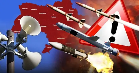 Атака на Київщину: пожежа у спорткомплексі, є поранені