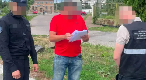 Посадовець ТЦК на Київщині отримав підозру через покриття підлеглого