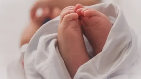 У Борисполі немовля випало з балкона шостого поверху та загинуло