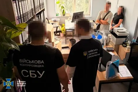 На Київщині, Львівщині та у Дніпрі викрили схему продажу ліків із завищеними цін
