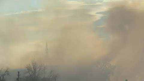 Пожежу на складах під Києвом локалізували, постраждалих немає