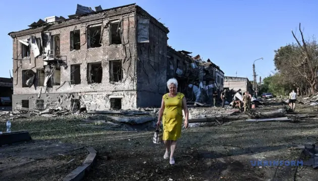 Життя громади: від пожеж до сонячного затемнення — тиждень у фото