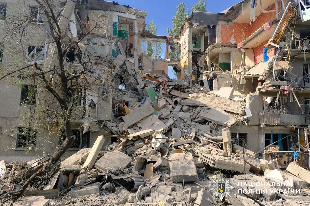 Обстріл Краматорська: чотири бомби влучили в багатоповерхівку, є поранені